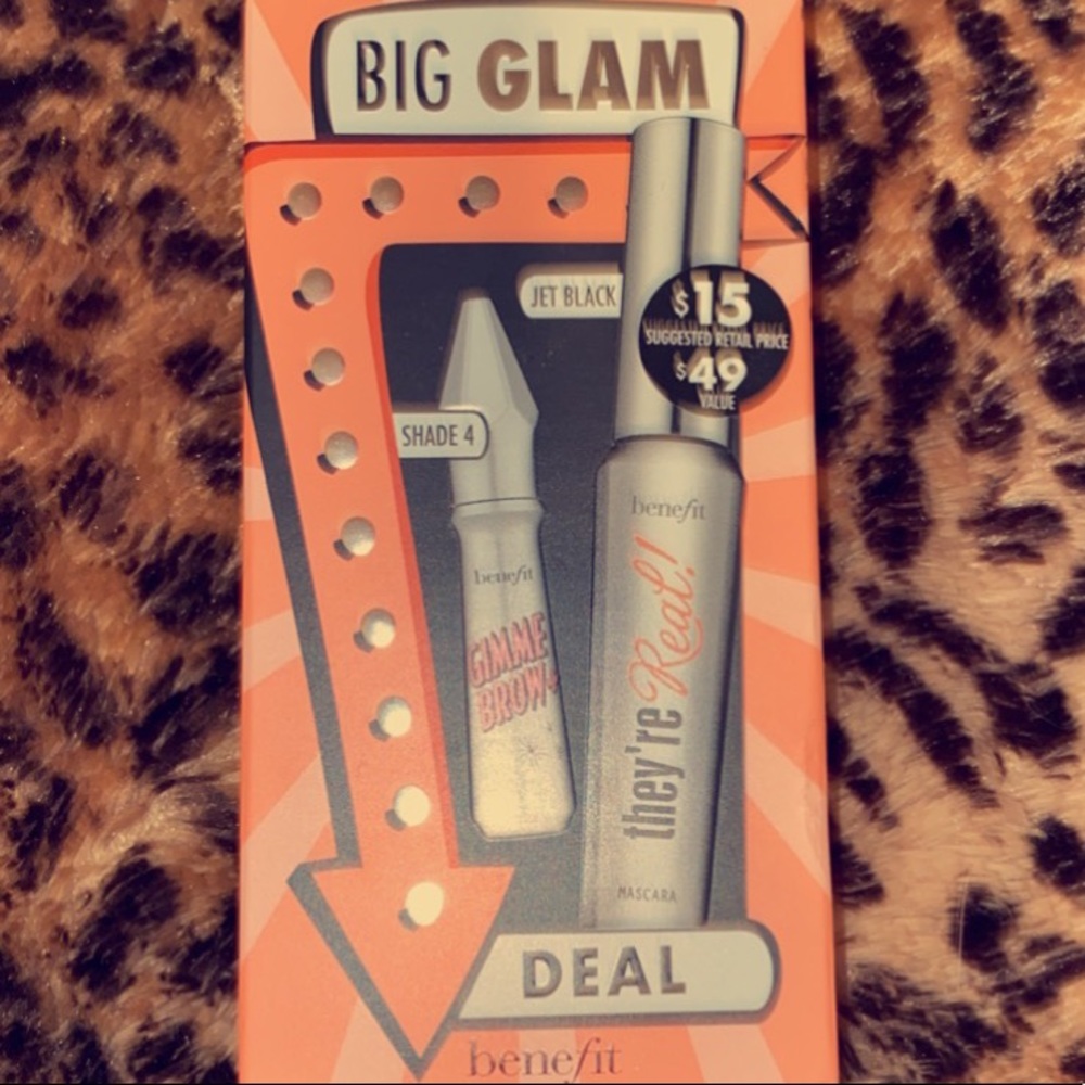 Big Glam eyebrow filler and mascara